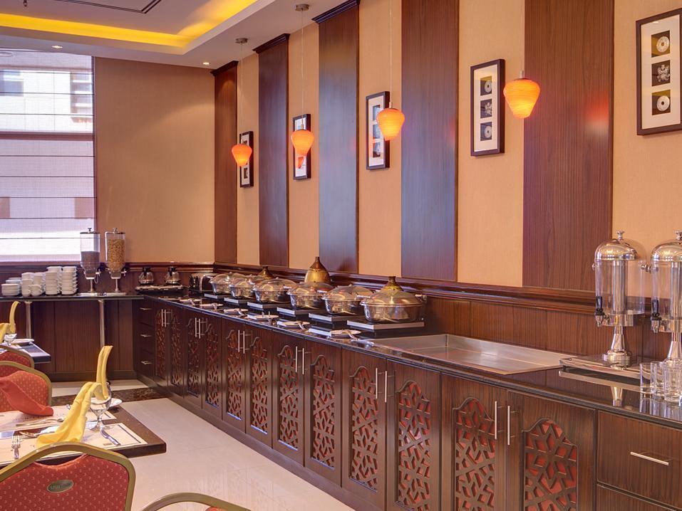 Fortune Grand Hotel Apartment Dubai Exteriör bild