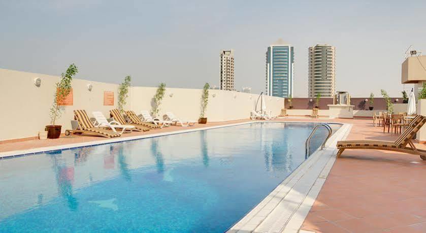 Fortune Grand Hotel Apartment Dubai Exteriör bild